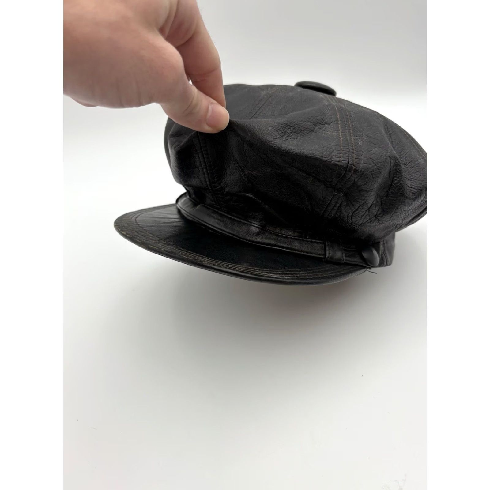 Spitfire VINTAGE Torpedo GT Paris Black Leather Spitfire Newsboy Cap L Men Size 58 Black Leather Spitfire Newsboy Cap Mens Vintage Paris Torpedo GT Size ONE SIZE - 5 Thumbnail