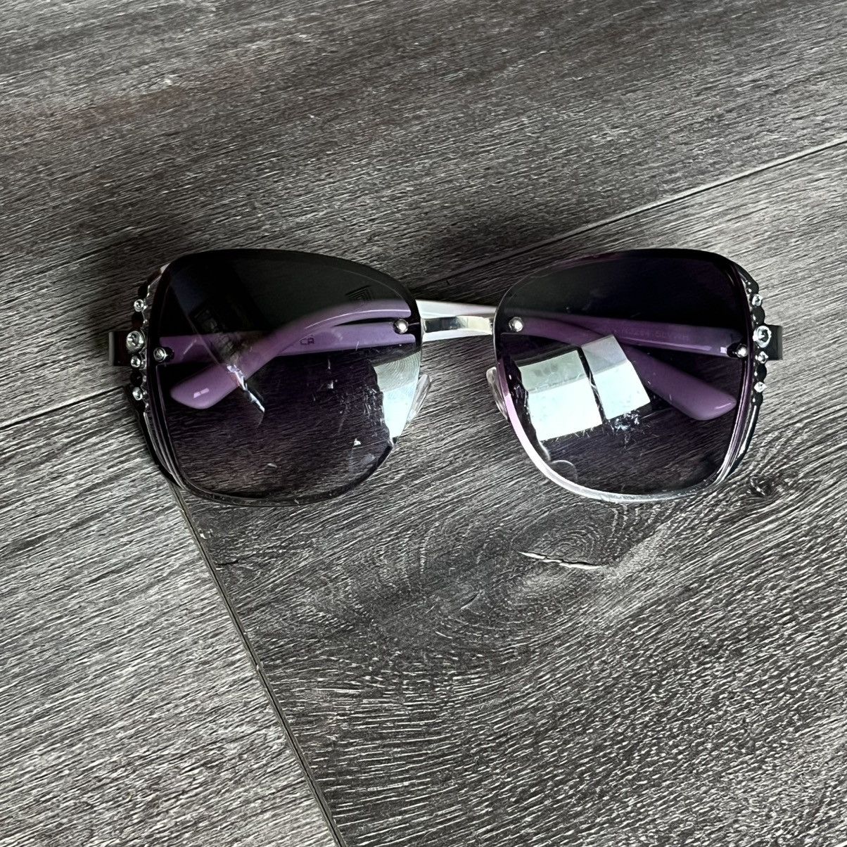 Rocawear × Vintage Vintage Y2K Rocawear Studded Sunglasses Ladies White/Purple Size ONE SIZE - 2 Thumbnail