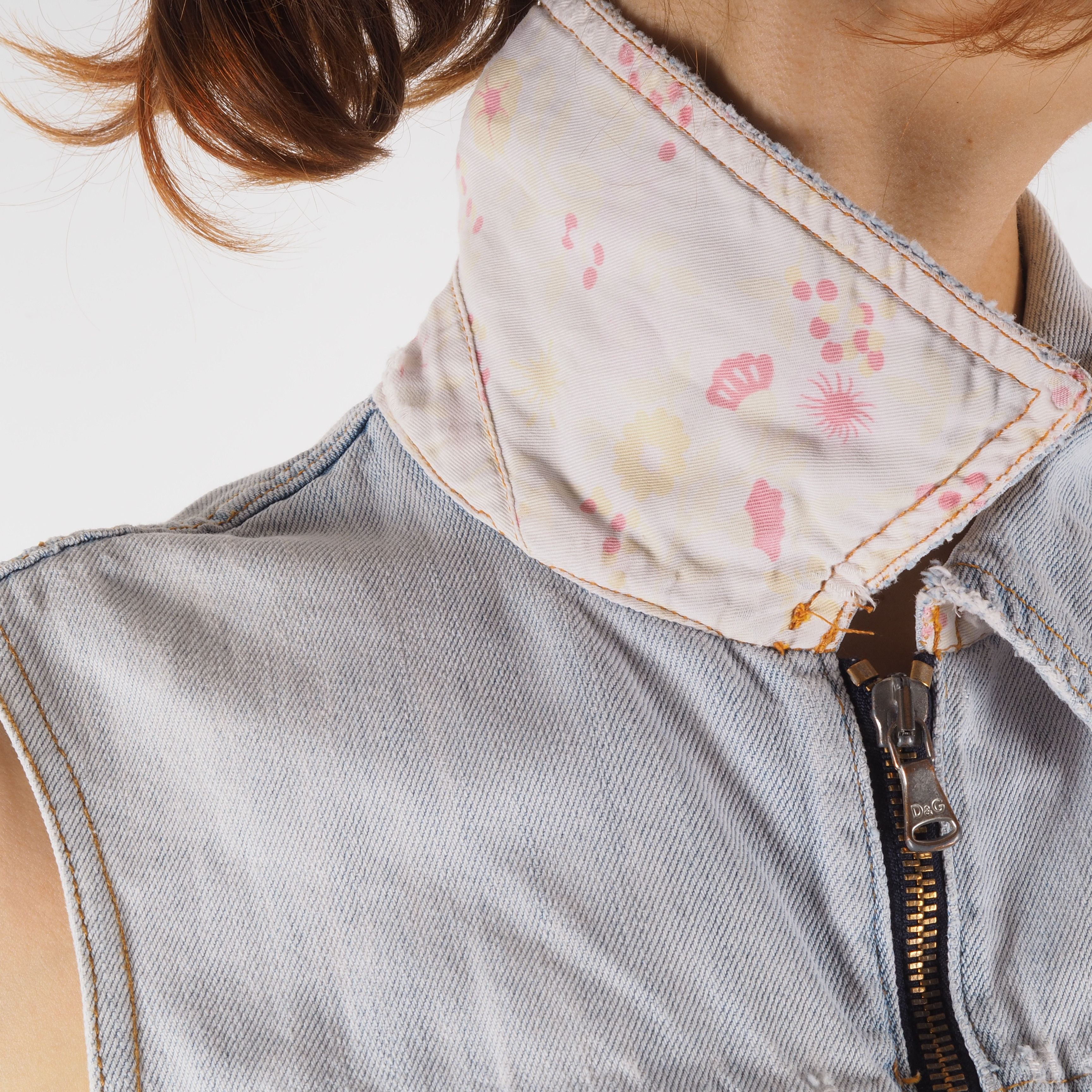 Dolce & Gabbana Dolce&Gabbana Vintage Washed Blue Distress Denim Zip Vest Size XS / US 0-2 / IT 36-38 - 5 Thumbnail