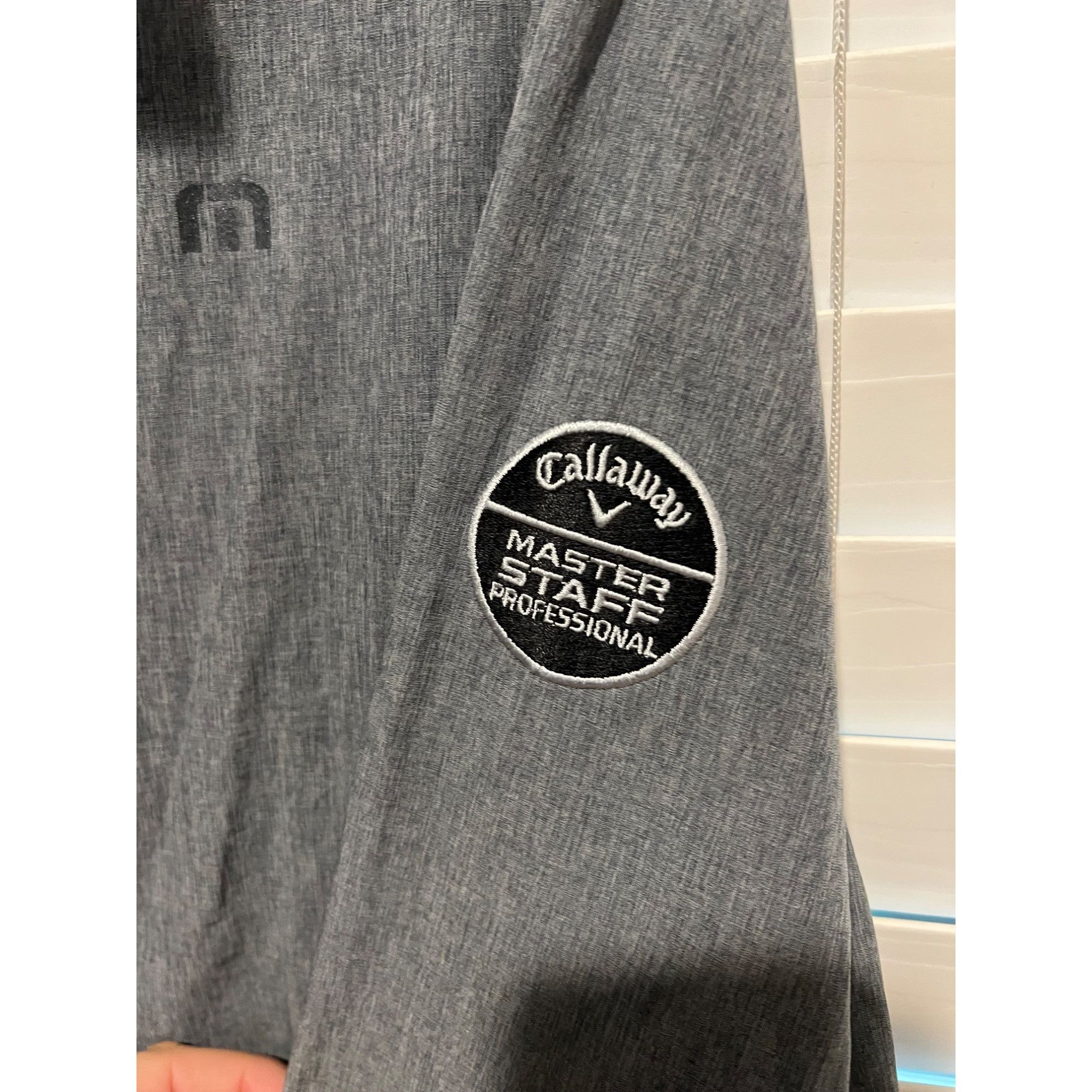 TravisMathew Travis Mathew Mens Lightweight Jacket - Size M Size US M / EU 48-50 / 2 - 3 Thumbnail
