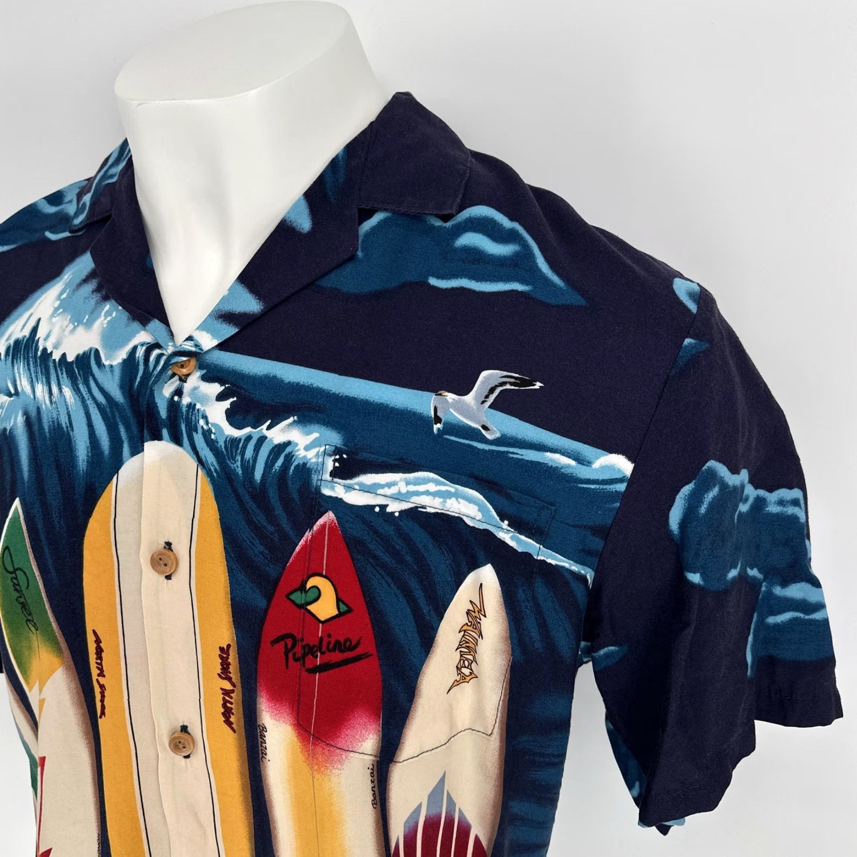 Paradise Found Paradise Found Shirt Mens XL Blue Surfboard Hawaiian Aloha Rayon Button Up Shirt (Vintage) Size US XL / EU 56 / 4 - 2 Thumbnail