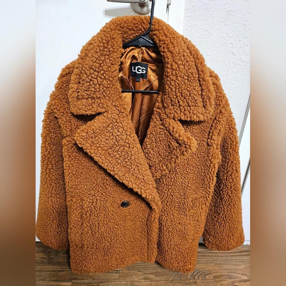Ugg UGG Gertrude Short Teddy Coat Sz L Size L / US 10 / IT 46 - 1 Thumbnail
