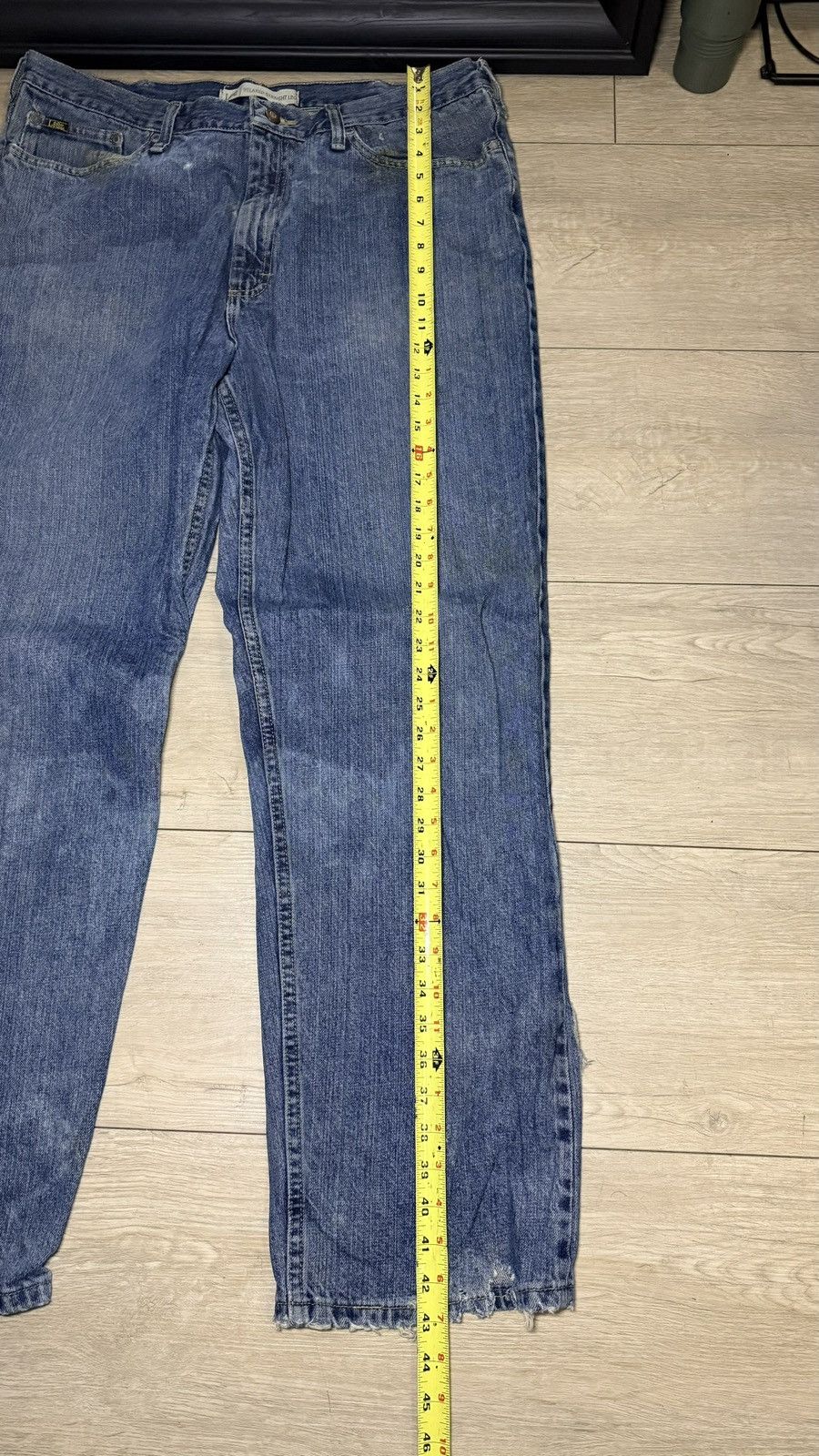 Lee Thrashed Acid Washed Lee 38 x 32 Relaxed StraightLegged Jean Size US 38 / EU 54 - 6 Thumbnail