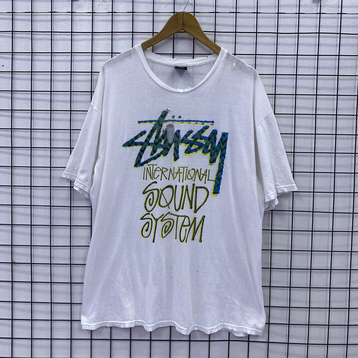 Stussy × Vintage Vintage Y2K Stussy International Soumd System Distressed Tee Size US XXL / EU 58 / 5 - 1 Thumbnail