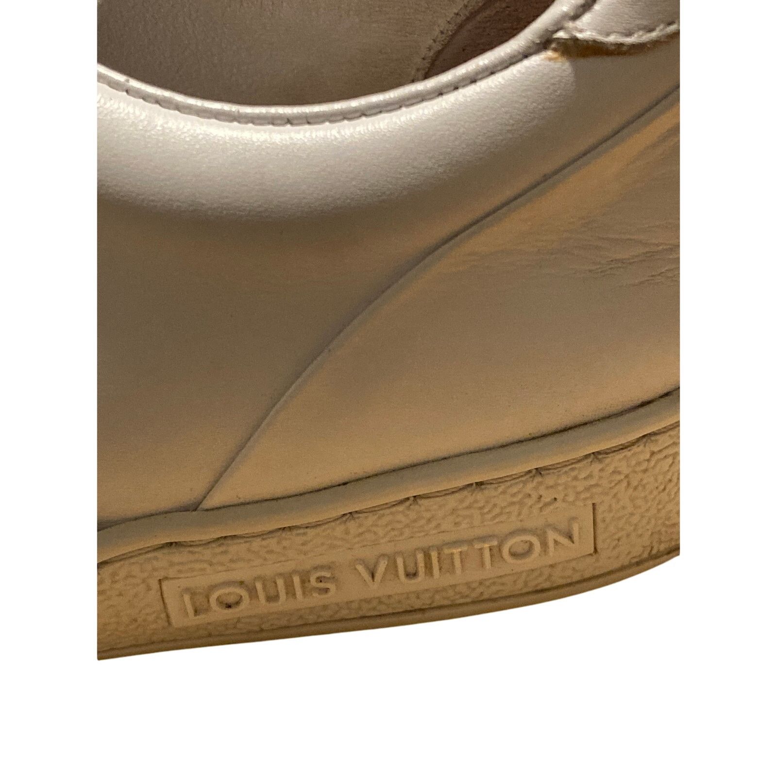 Louis Vuitton White Louis Vuitton Frontrow Sneakers Women's US 6 EU 36.5 Size US 6 / IT 36 - 4 Thumbnail