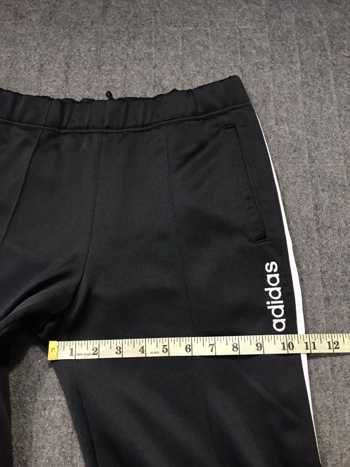 Adidas Adidas 3 Stripe Tracksuit Jogger Pant Size 28/30 Sportswear Size US 30 / EU 46 - 10 Thumbnail