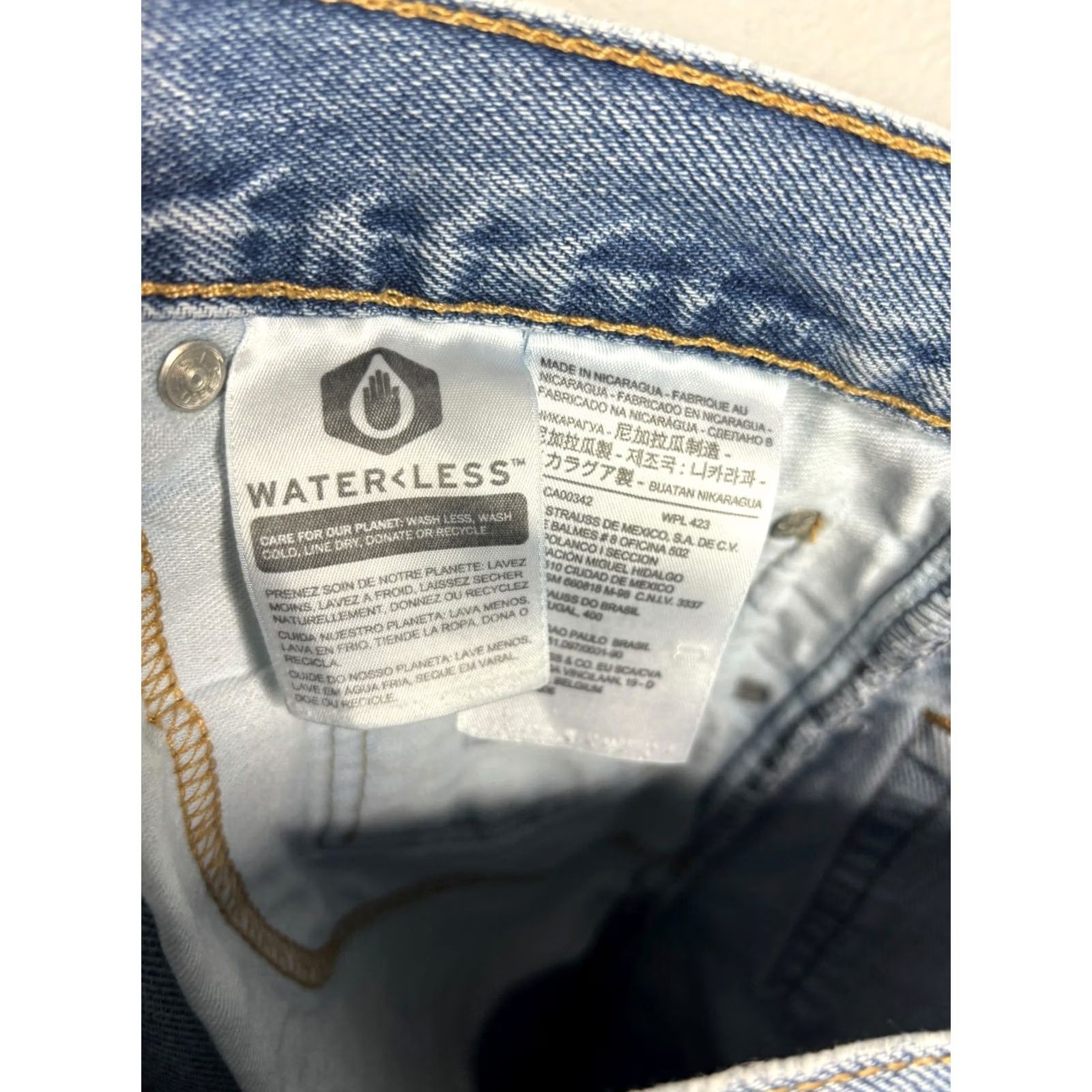Levi's Levi's 517 Jeans Denim Bootcut Light Wash Blue Regular 33 Men's Size US 33 - 7 Thumbnail