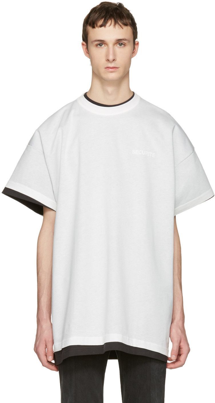 Vetements SS17 “Securite” Dirty Oversized T-Shirt Size US S / EU 44-46 / 1 - 10 Thumbnail