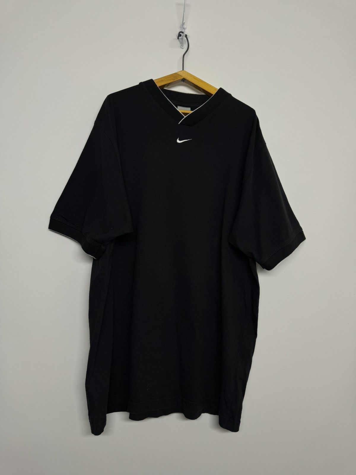 Nike Vintage Nike Center Swoosh Tee Y2K 90’s Streetwear rare Size US XL / EU 56 / 4 - 3 Thumbnail