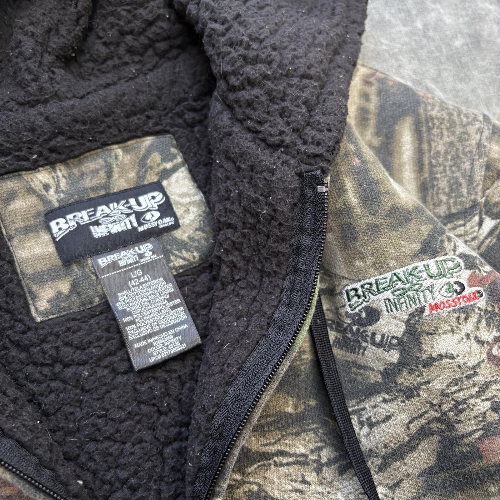 Mossy Oaks Vintage Y2K Mossy Oak Camo Sherpa Lined Full Zip Hoodie Size US L / EU 52-54 / 3 - 2 Thumbnail