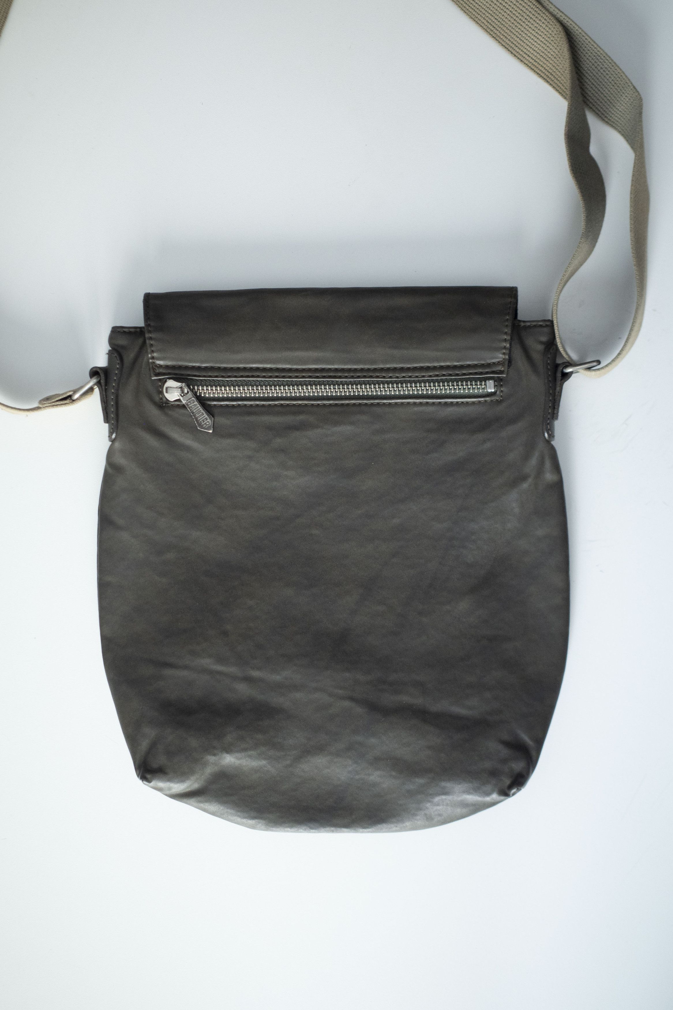 Jean Paul Gaultier Jean Paul Gaultier Leather Shoulder Bag Size ONE SIZE - 4 Thumbnail