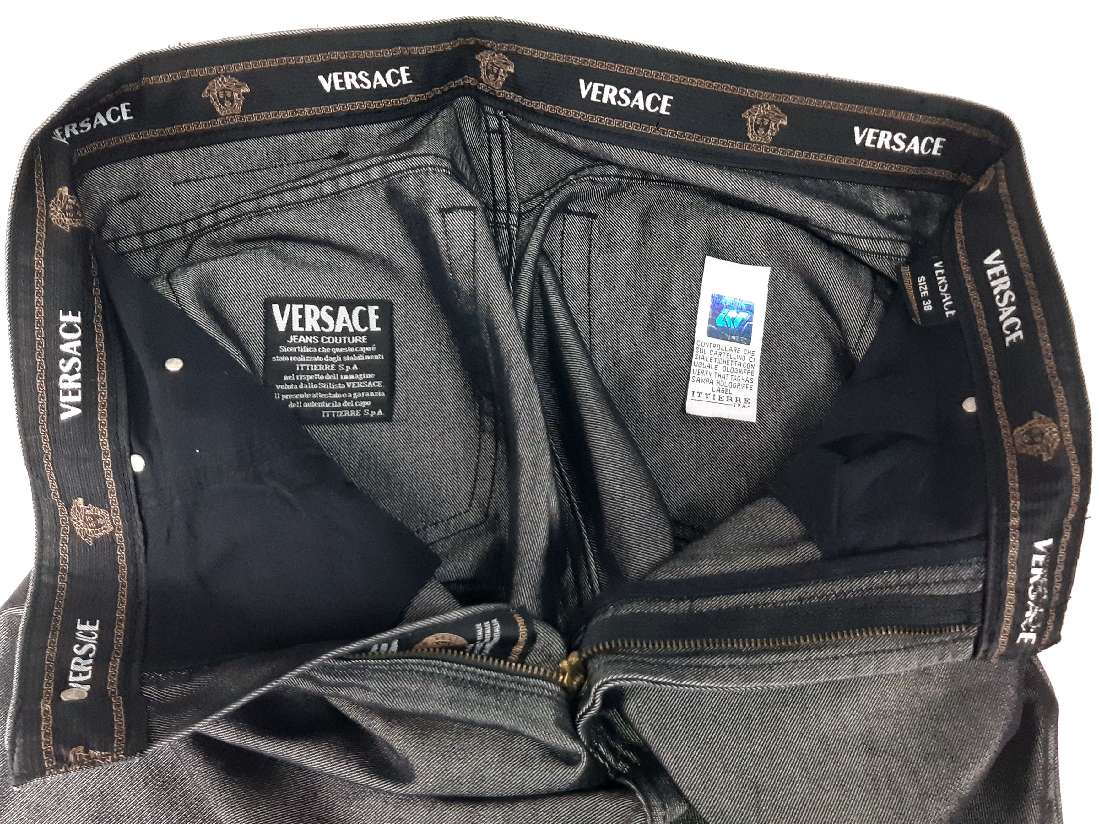 Versace Jeans Couture VERSACE JEANS COUTURE 059899 Italy size 38/36 NEW Size US 38 / EU 54 - 7 Thumbnail
