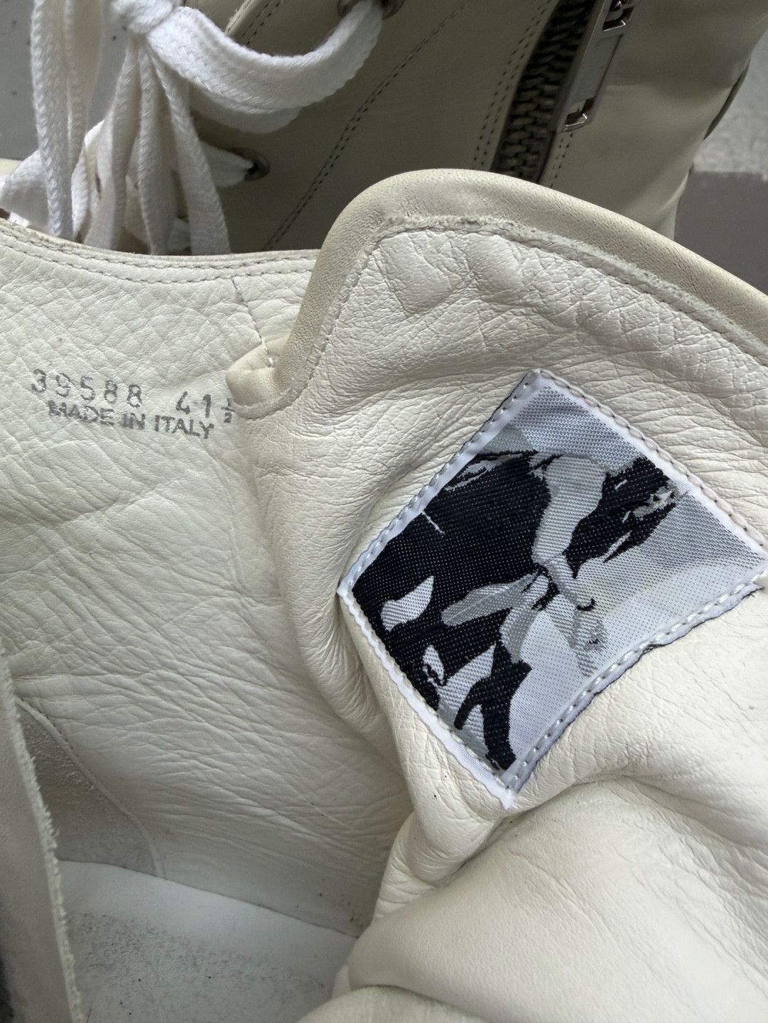 Rick Owens Rare Rick Owens F/W 12 Milk Leather Ramones High DRKSHDW Size US 8.5 / EU 41-42 - 9 Thumbnail