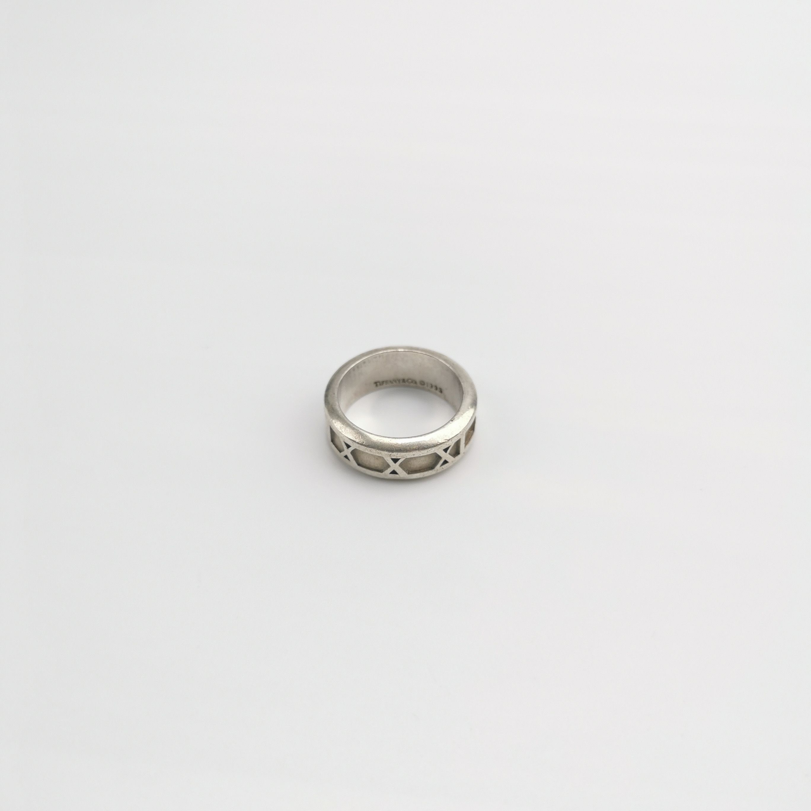 Tiffany & Co. Tiffany & Co. Atlas S925 Roman numeral ring size 11 -z2505 Size ONE SIZE - 6 Thumbnail