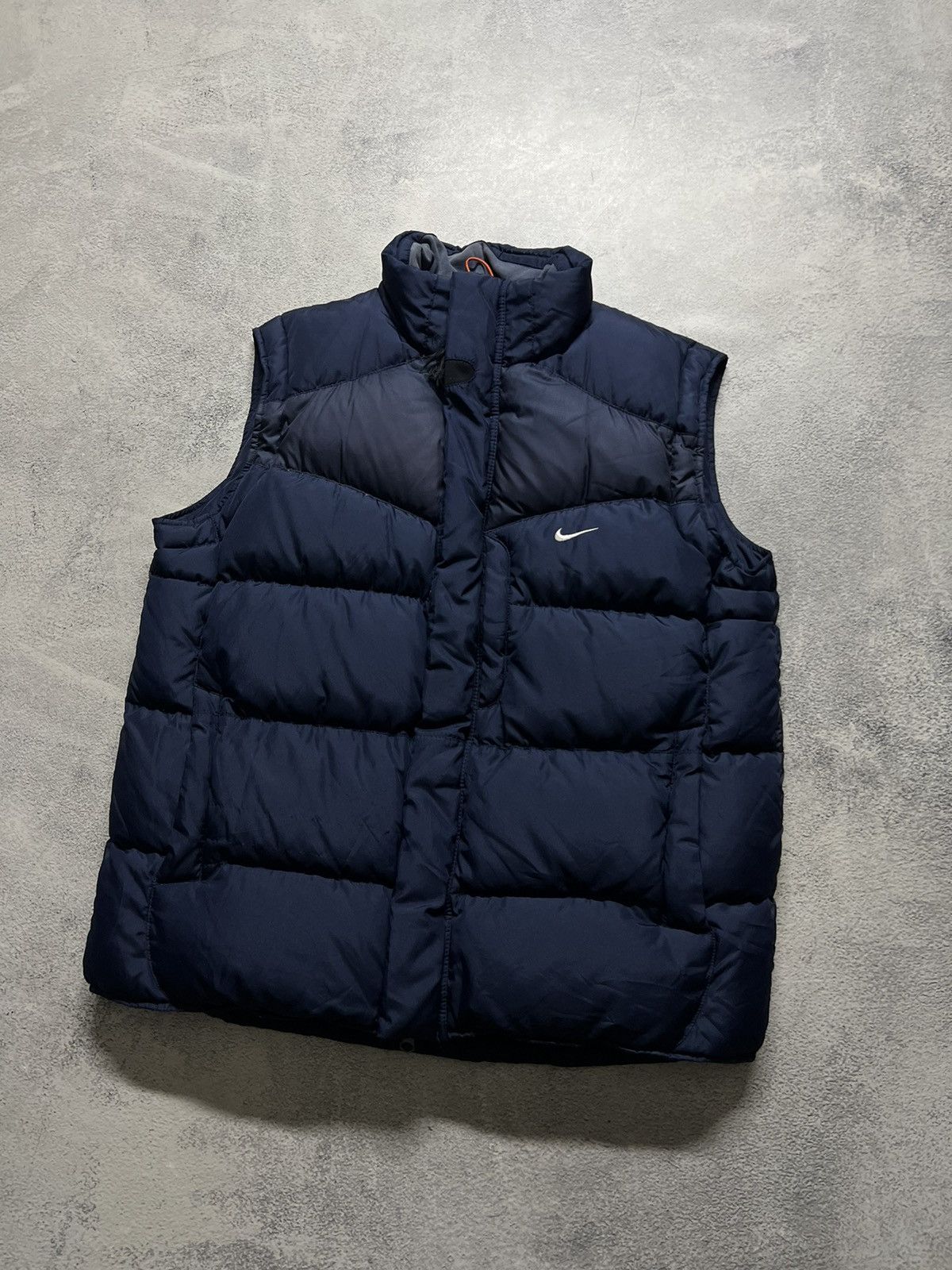 Vintage Vintage Y2K Nike Nylon Puffer Vests 00’s Size US M / EU 48-50 / 2 - 3 Thumbnail