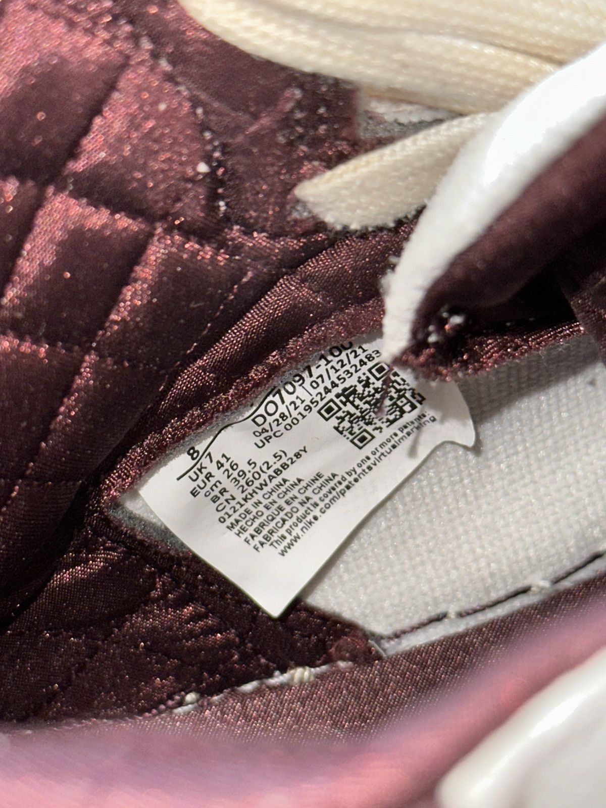 A Ma Maniere × Jordan Brand × Nike Nike air Jordan 1 retro high og sail burgundy crush us 8 Size US 8 / EU 41 - 10 Thumbnail