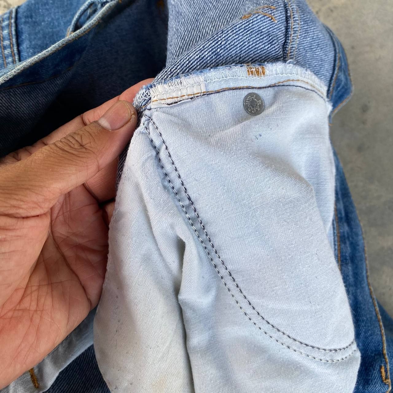 Levi's VINTAGE 70S LEVIS DENIM FLARED BUTTON 4 ZIPPER TALON W33X29 Size US 33 - 12 Thumbnail