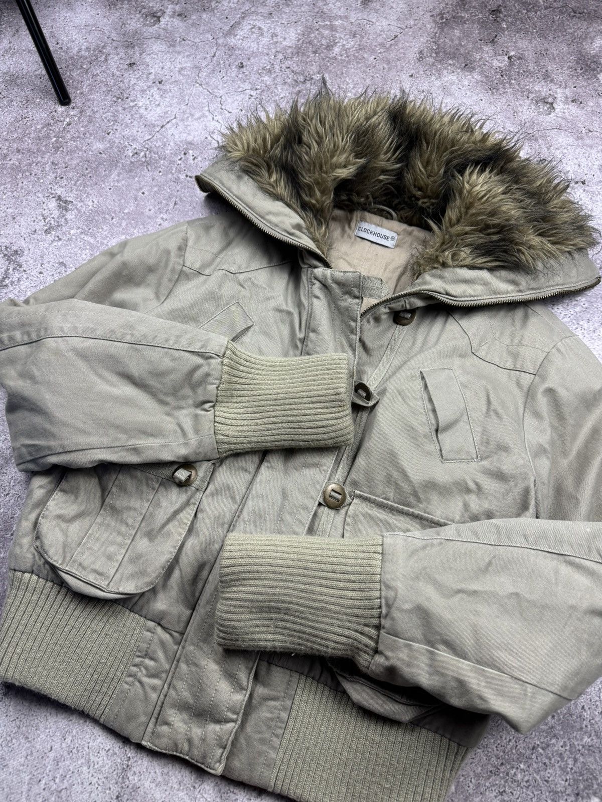 Japanese Brand Vintage Japanese G.O.A Style Fur Bomber Jacket Y2K Size US S / EU 44-46 / 1 - 7 Thumbnail