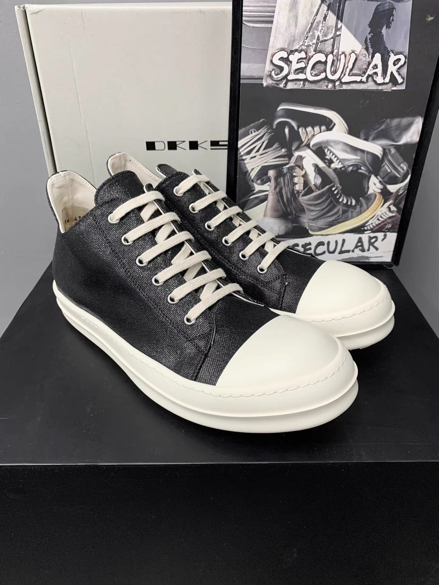 Rick Owens Rick Owens Waxed Low Top Big Converse K34 Size US 10 / EU 43 - 2 Thumbnail