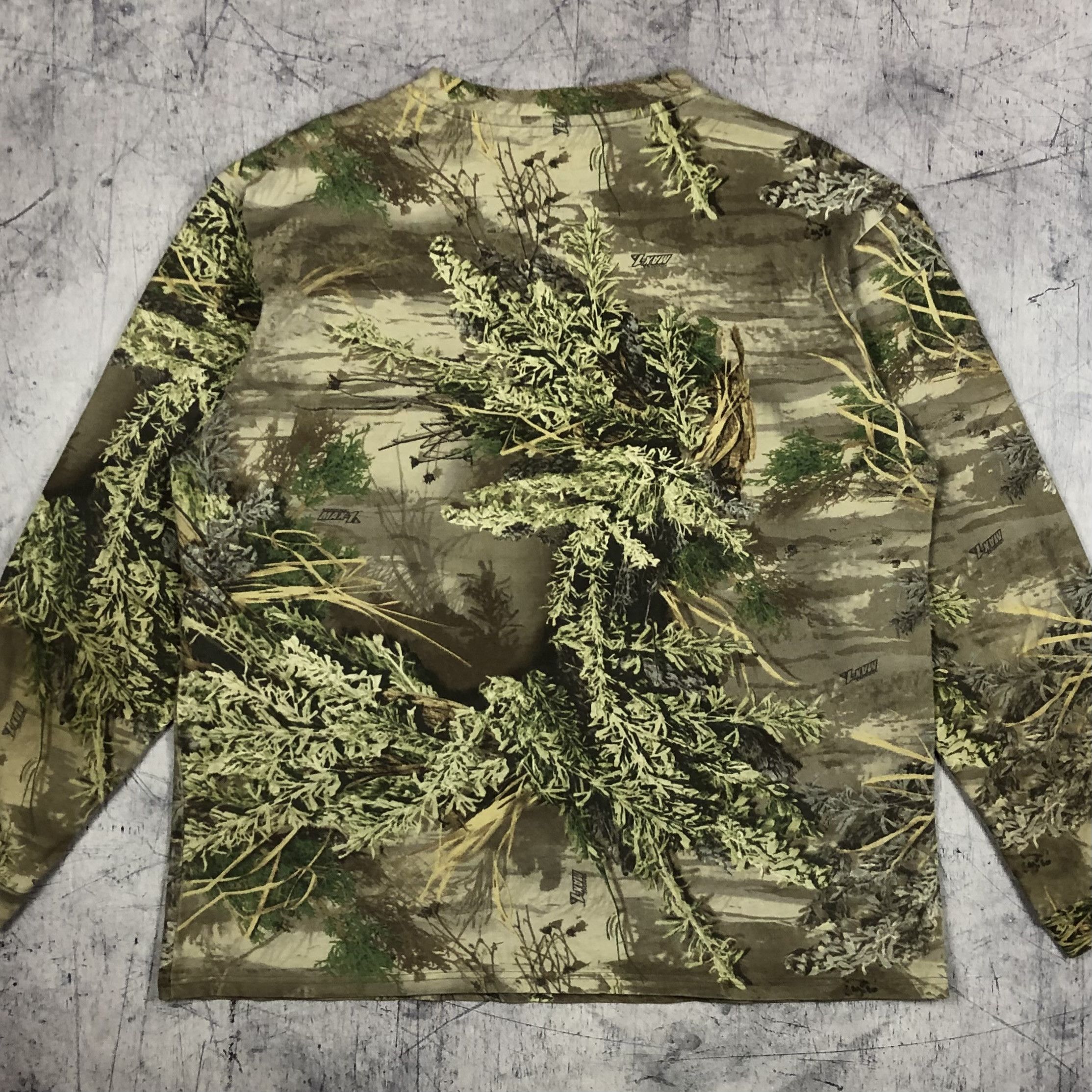 Realtree Realtree Jungle Forest Wood Needles Long Sleeve Tee Size US L / EU 52-54 / 3 - 11 Thumbnail