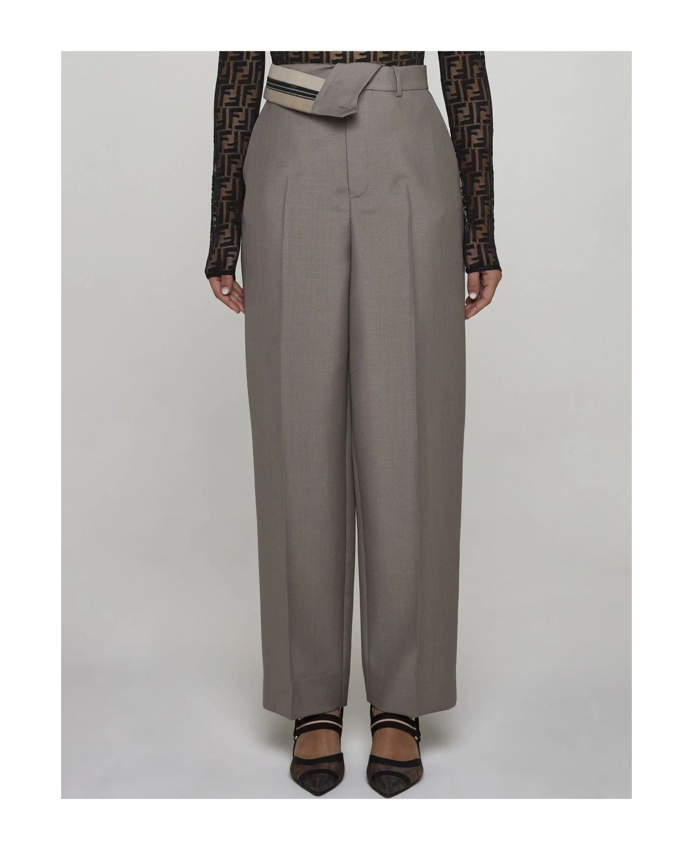 Fendi o1s1wg110426 Trousers in Grey Size 27" / US 4 / IT 40 - 2 Thumbnail