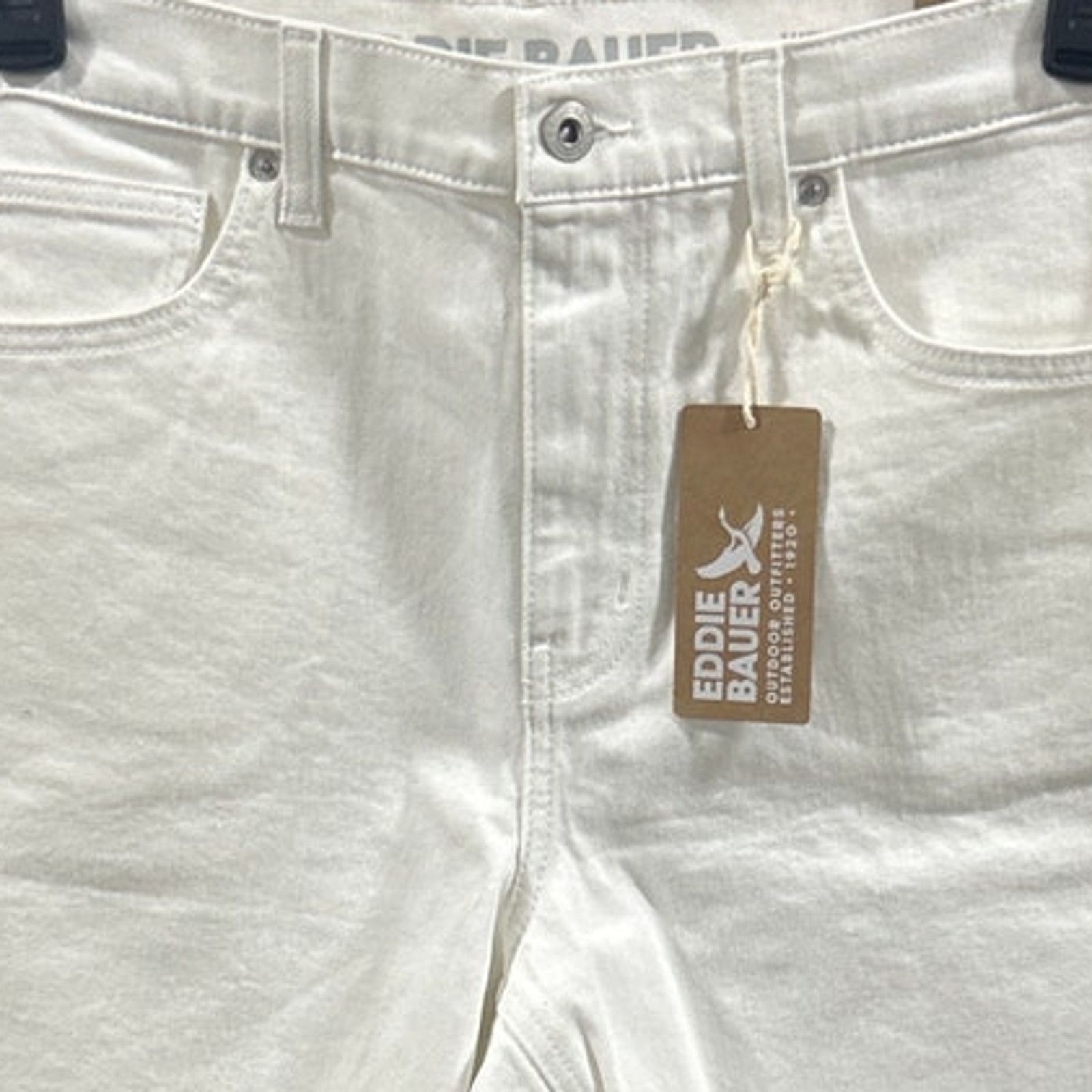 Eddie Bauer New Eddie Bauer Women Size 18 White Cutoff Denim Shorts Size 40" / US 18 - 2 Thumbnail