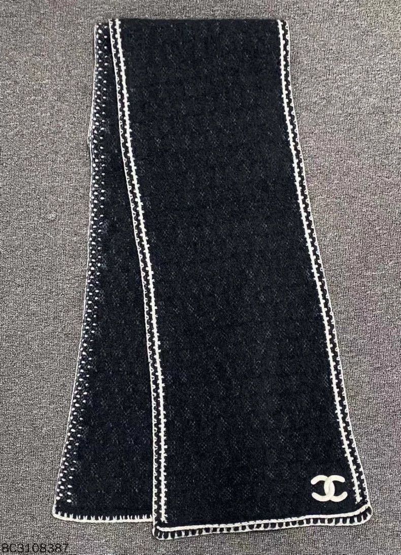 Chanel Cashmere Knit Scarf and Hat Set -2505 Size ONE SIZE - 3 Thumbnail