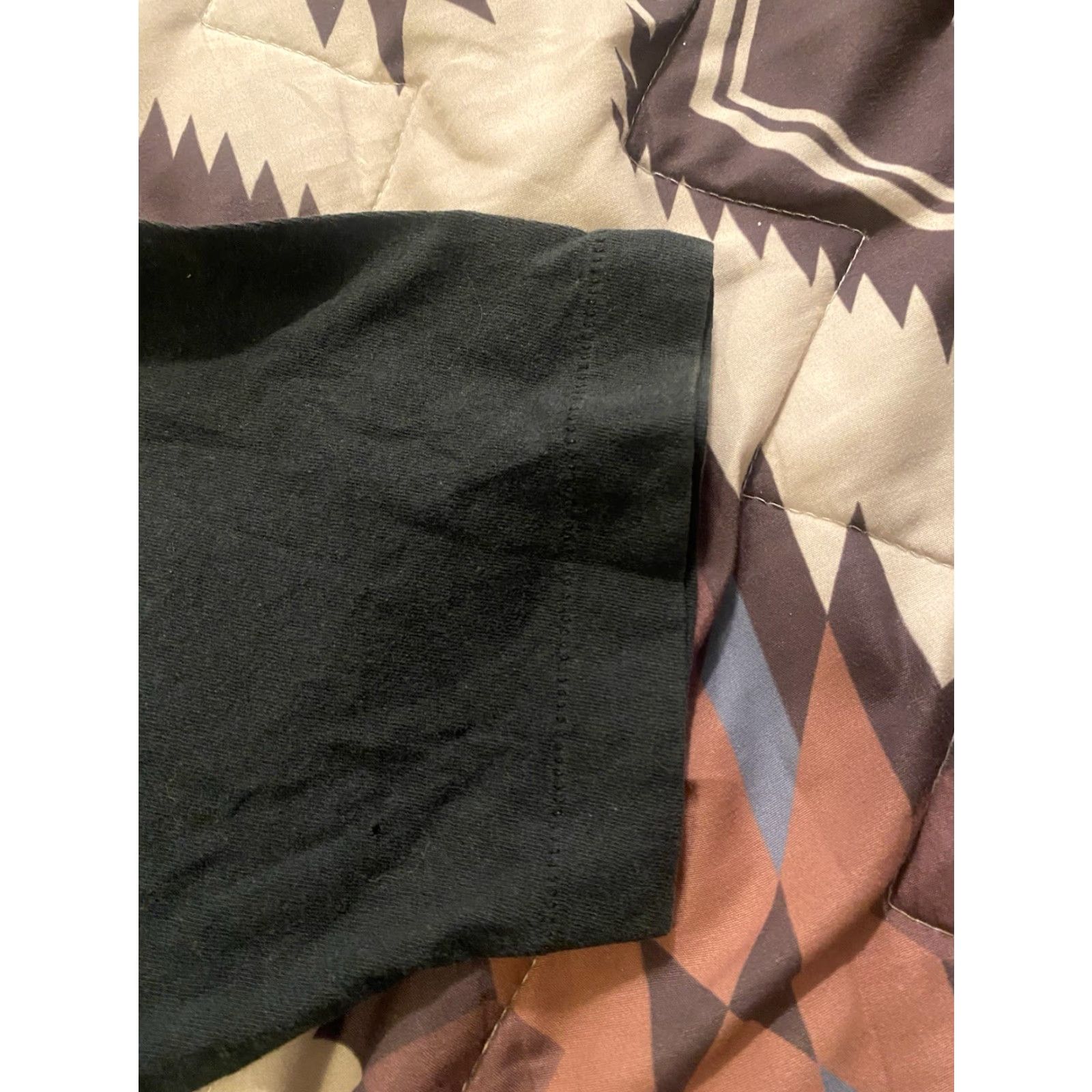 Vintage VINTAGE 80s Slim Fit Black Cotton T-Shirt Pocket Tee Shirt Short Sleeve Crew Neck Men Large Grunge Distressed Size US L / EU 52-54 / 3 - 5 Thumbnail