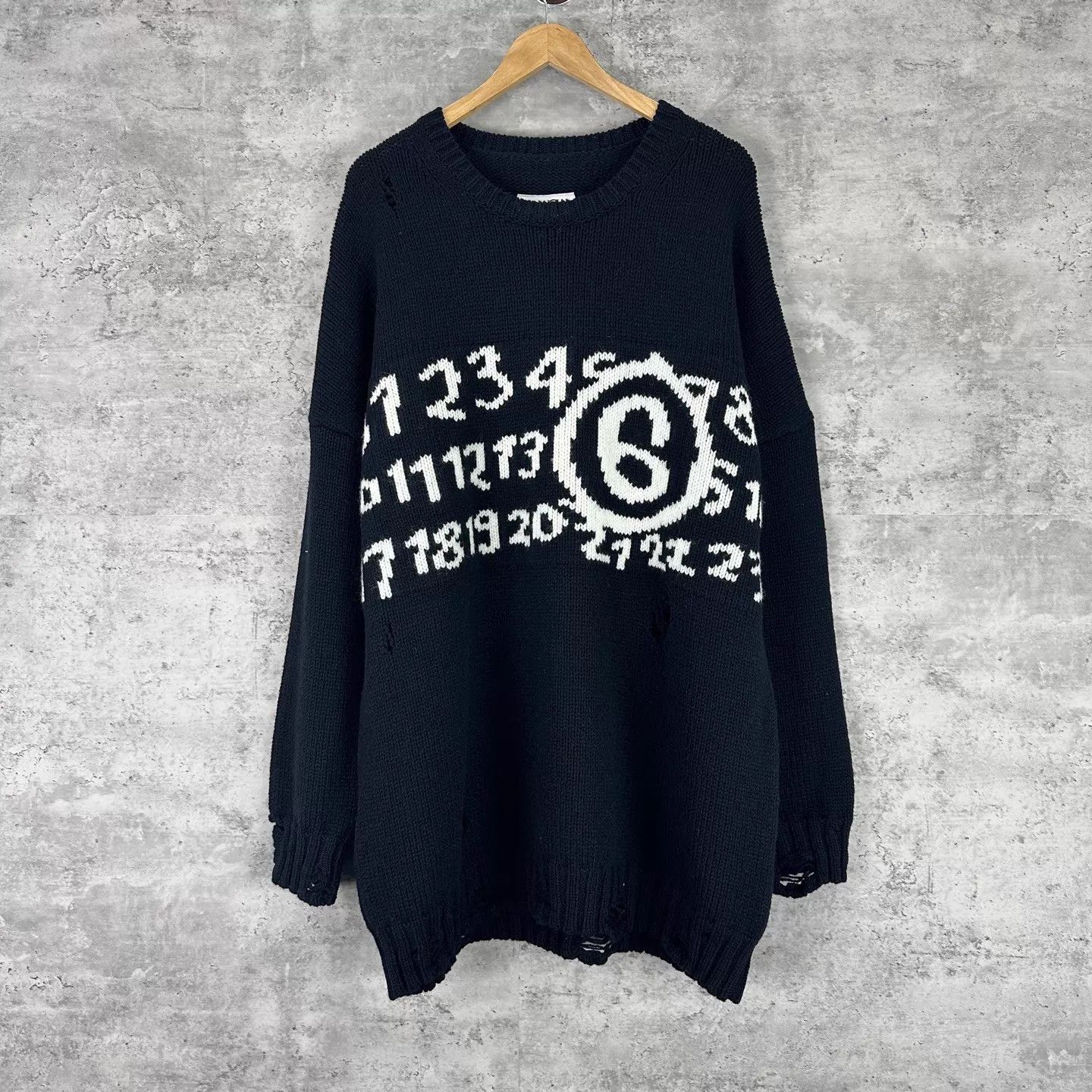 Maison Margiela Masion Margiela MM6 Distressed Digital Crewneck Sweater M New Unworn Size US M / EU 48-50 / 2 - 1 Thumbnail