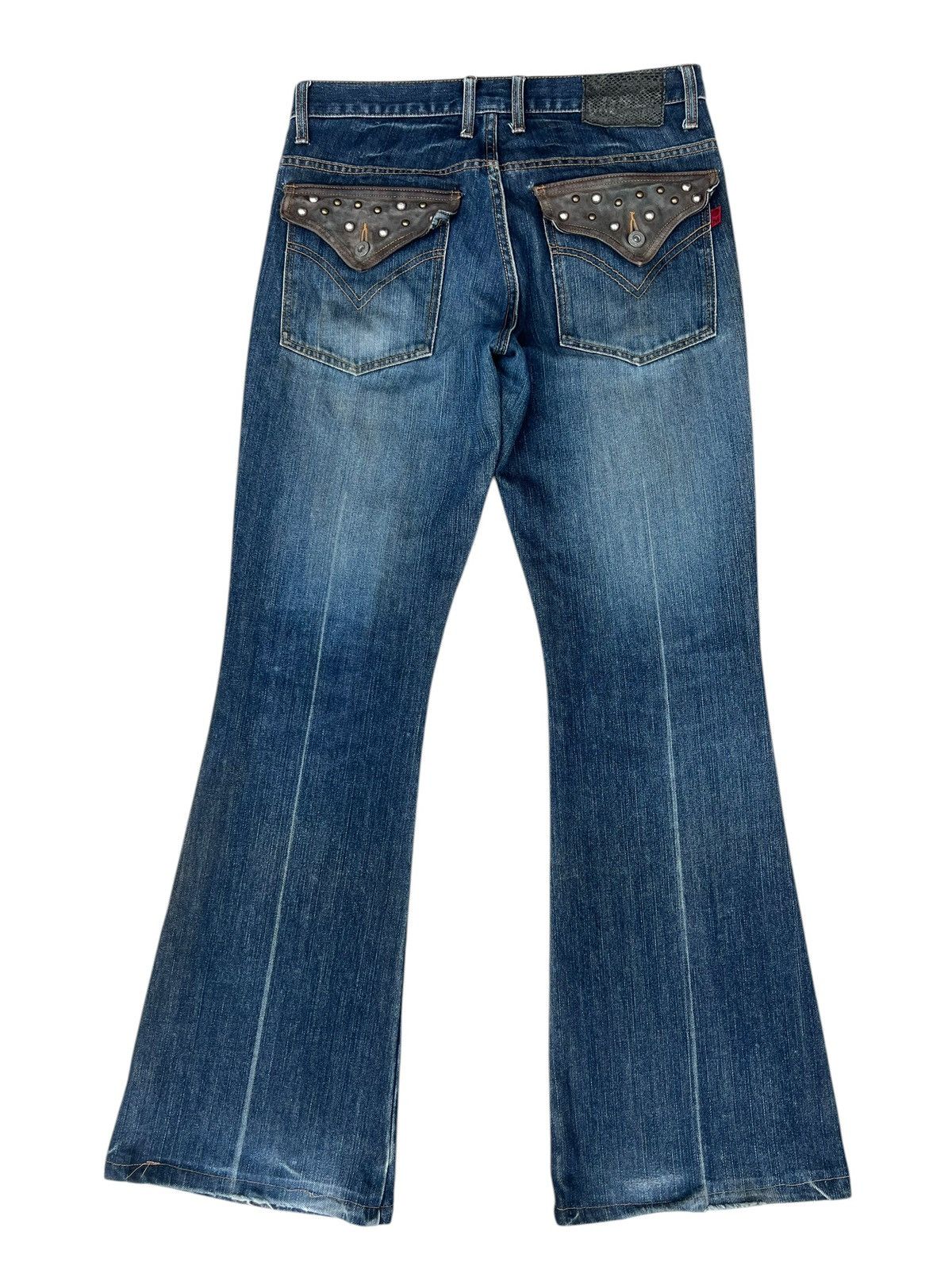 Morgan Homme Morgan Homme Japan Flap Pocket Distress Denim Flare Jeans Size US 31 - 14 Thumbnail