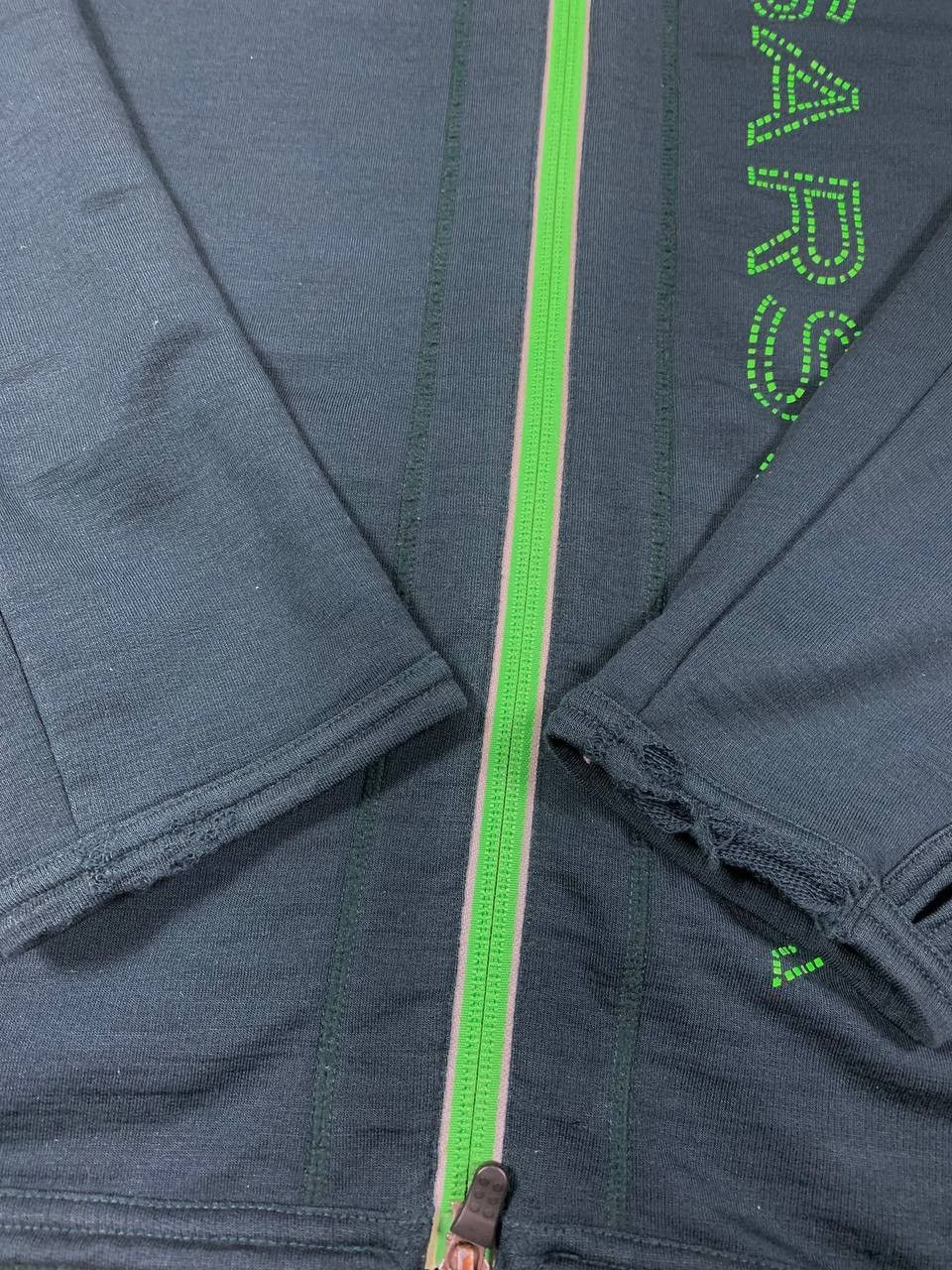 Icebreaker ICEBREAKER GT Merino Wool Zip Hoodie Sarsura Size US L / EU 52-54 / 3 - 7 Thumbnail