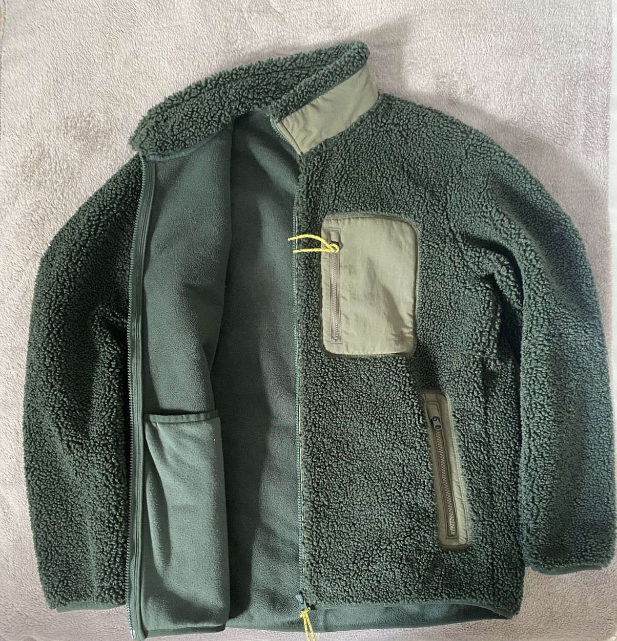 Uniqlo Uniqlo limited edition fleece Size US XL / EU 56 / 4 - 2 Thumbnail