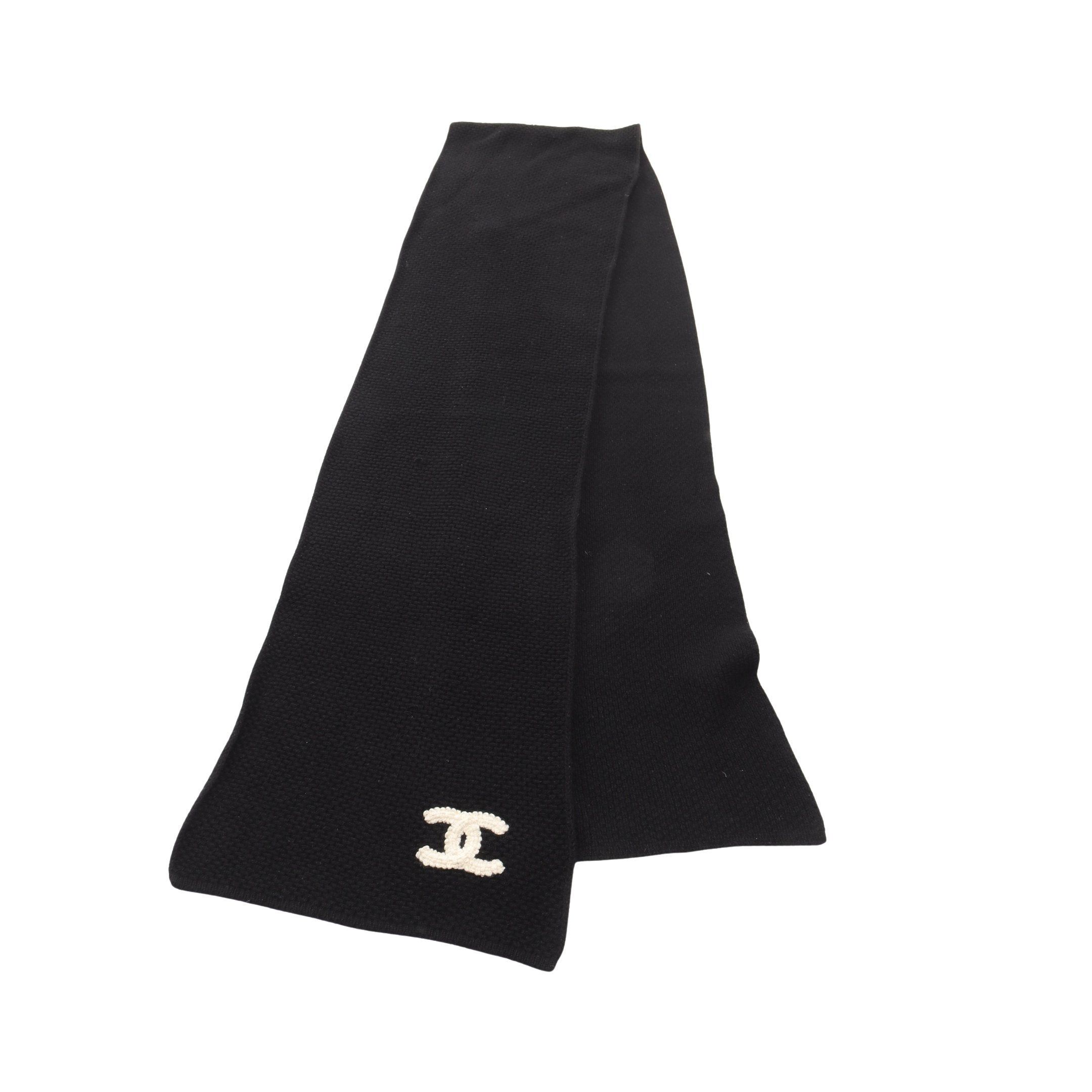 Chanel Chanel Coco Mark Scarf Cashmere Black Size ONE SIZE - 1 Thumbnail