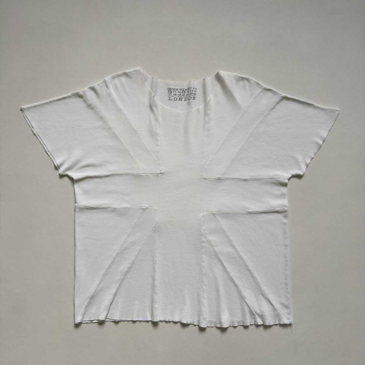 Maison Margiela Artisanal 2004 Union Jack Reworked T Shirt Size US M / EU 48-50 / 2 - 1 Thumbnail