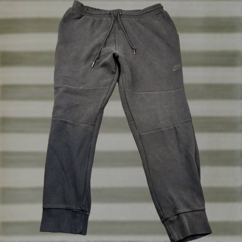 Nike Nike Tech Fleece Jogger Pants Mens 2XL Black Tapered Zip Pocket Sweatpants Size US 39 - 1 Thumbnail