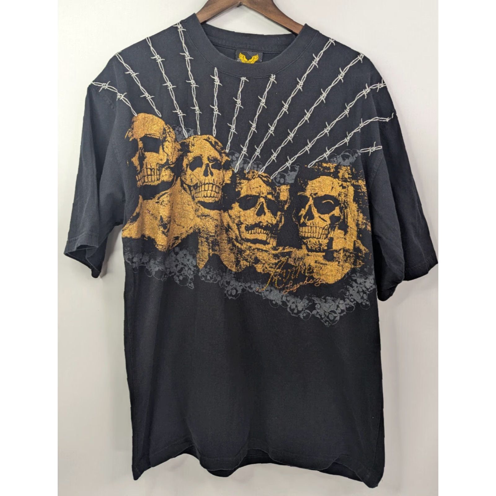 Avirex Avirex T-Shirt Mens Short Sleeve Black XL with Silver Embroidery Skulls Rushmore Size XL Size US XL / EU 56 / 4 - 2 Thumbnail