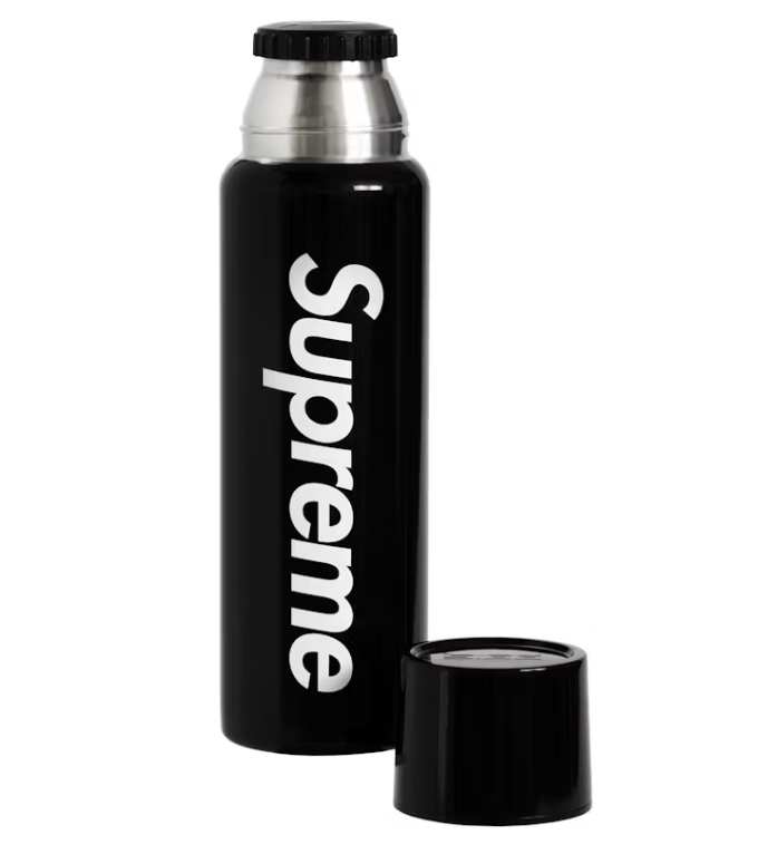 Supreme NWT Supreme SIGG Vacuum Insulated 0.75L Bottle - Black Size ONE SIZE - 1 Thumbnail