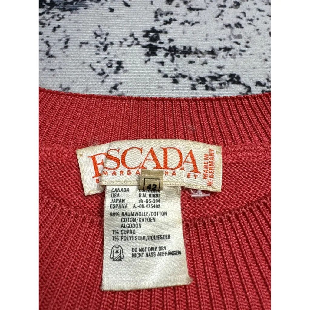 Escada Escada Jumper Fruits Size: 42 fit L Size L / US 10 / IT 46 - 4 Thumbnail