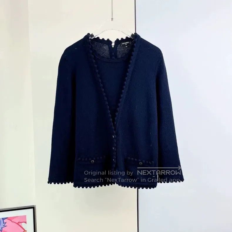 Chanel Chanel 18B dark blue knit coat Size XS / US 0-2 / IT 36-38 - 1 Thumbnail