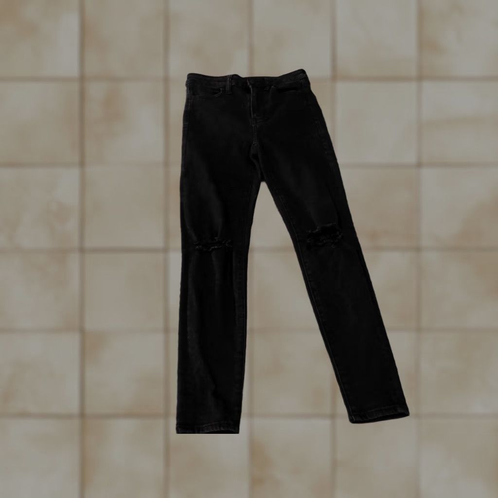 American Eagle Outfitters American Eagle Outfitters Jeans Womens Size 2 Black High Rise Jegging Dark Rise: Mid (8.5-10.5 in) 26 in Inseam 5-Pocket Denim Stretch Regular Fit N/A Size 26" / US 2 / IT 38 - 1 Thumbnail