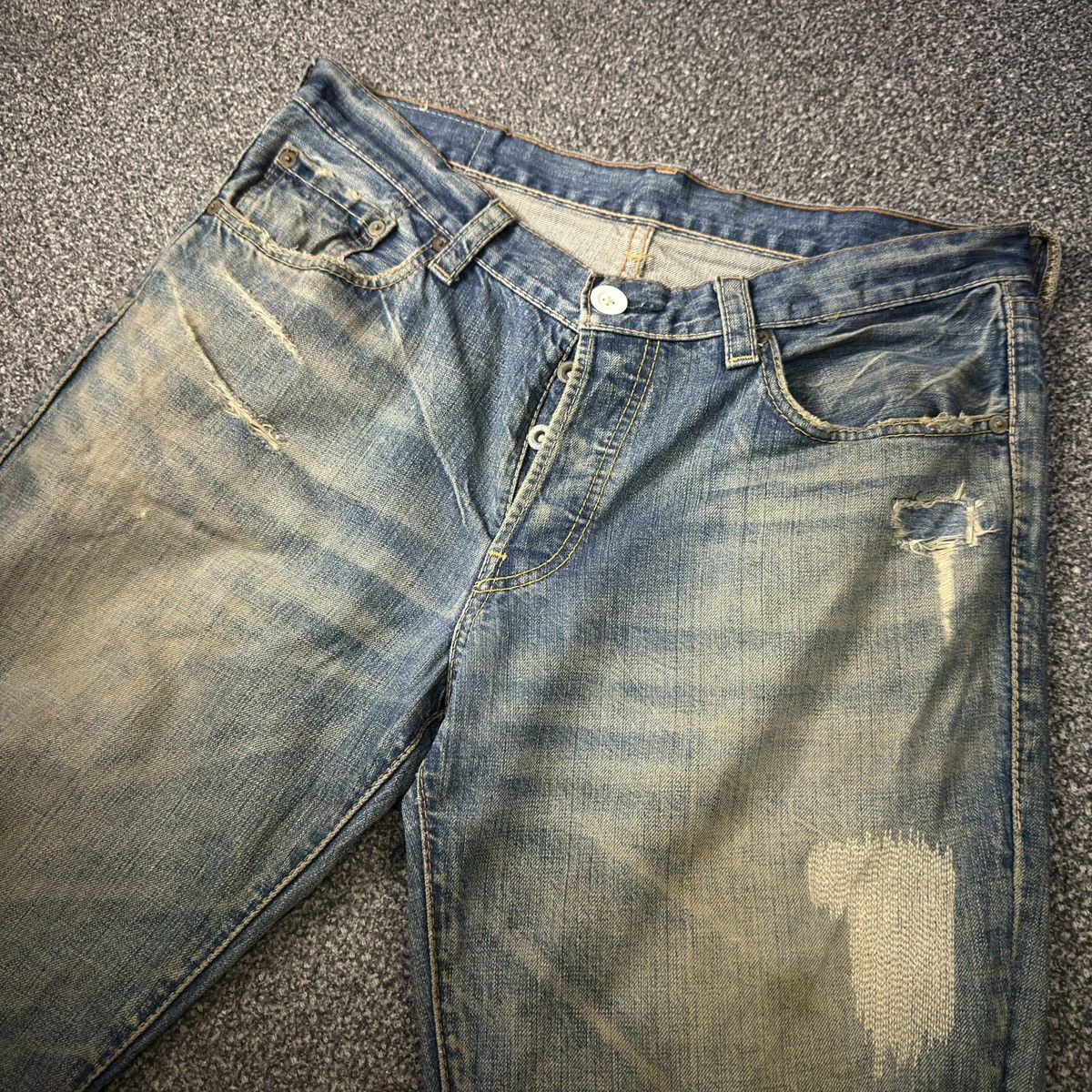 Levi's Vintage 2005 Levis S502 Destroyed Grunge Jeans W34 Size US 34 / EU 50 - 3 Thumbnail