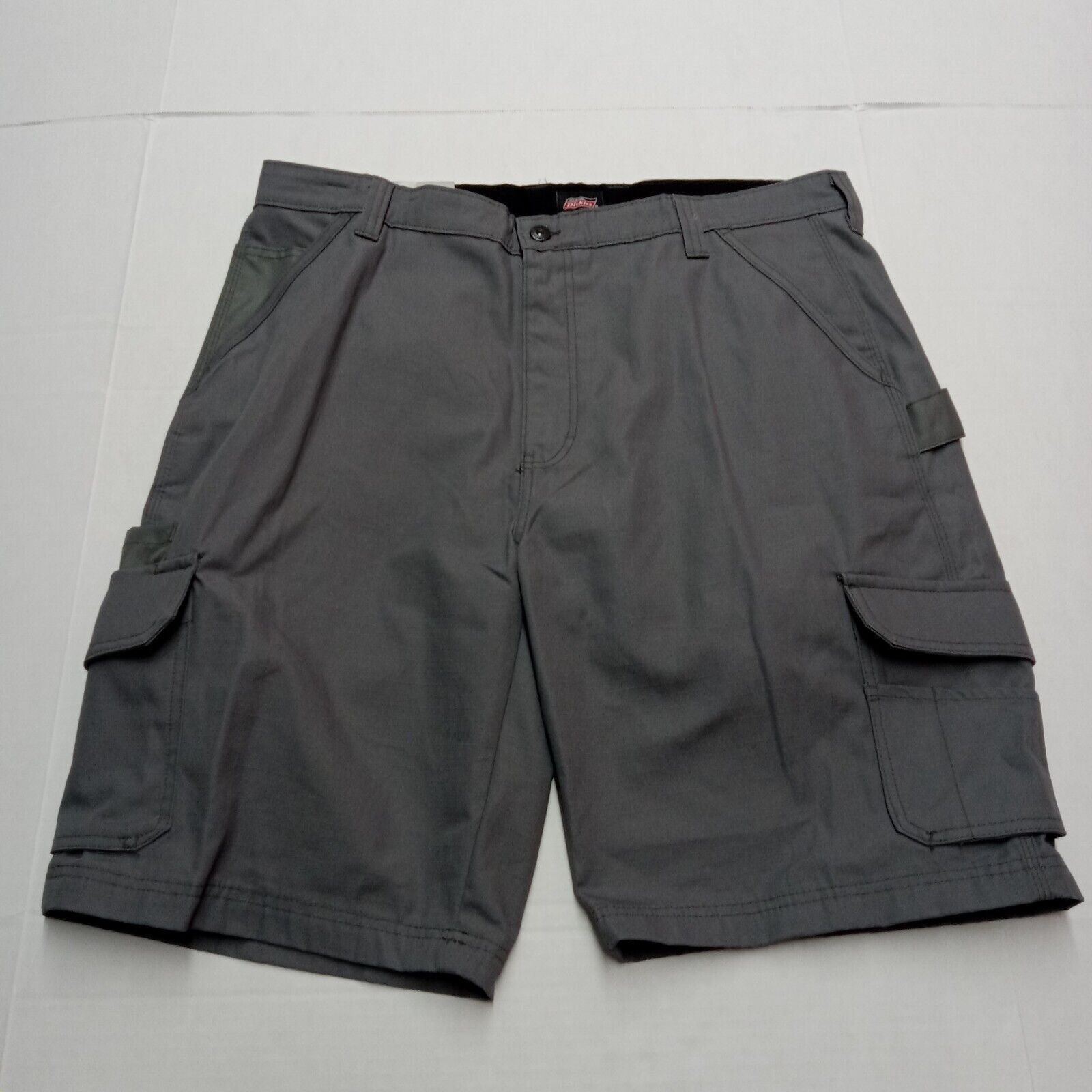 Dickies Dickies Cargo Shorts Men's 38 Gray Relaxed Fit 11" Inseam Size US 38 / EU 54 - 1 Thumbnail
