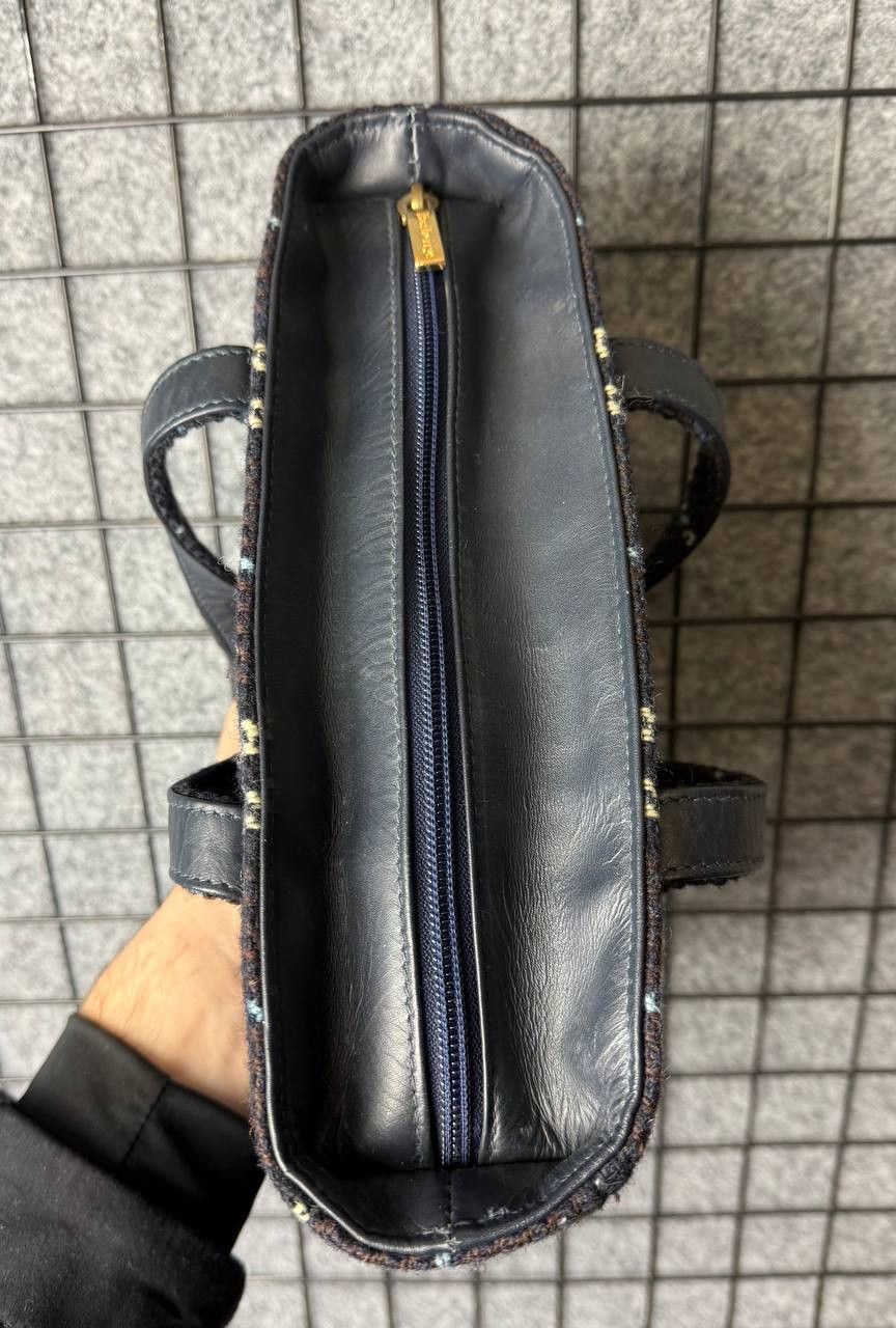 Burberry Burberrys Vintage Nova Check Handbag Tweed Size ONE SIZE - 7 Thumbnail