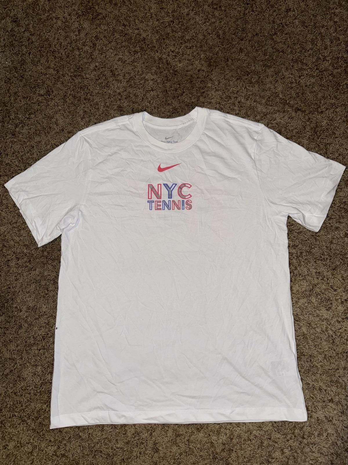 Nike Unreleased Nike Men’s Tennis NYC Tennis Flushing Meadows Crew T-Shirt Size US S / EU 44-46 / 1 - 1 Thumbnail