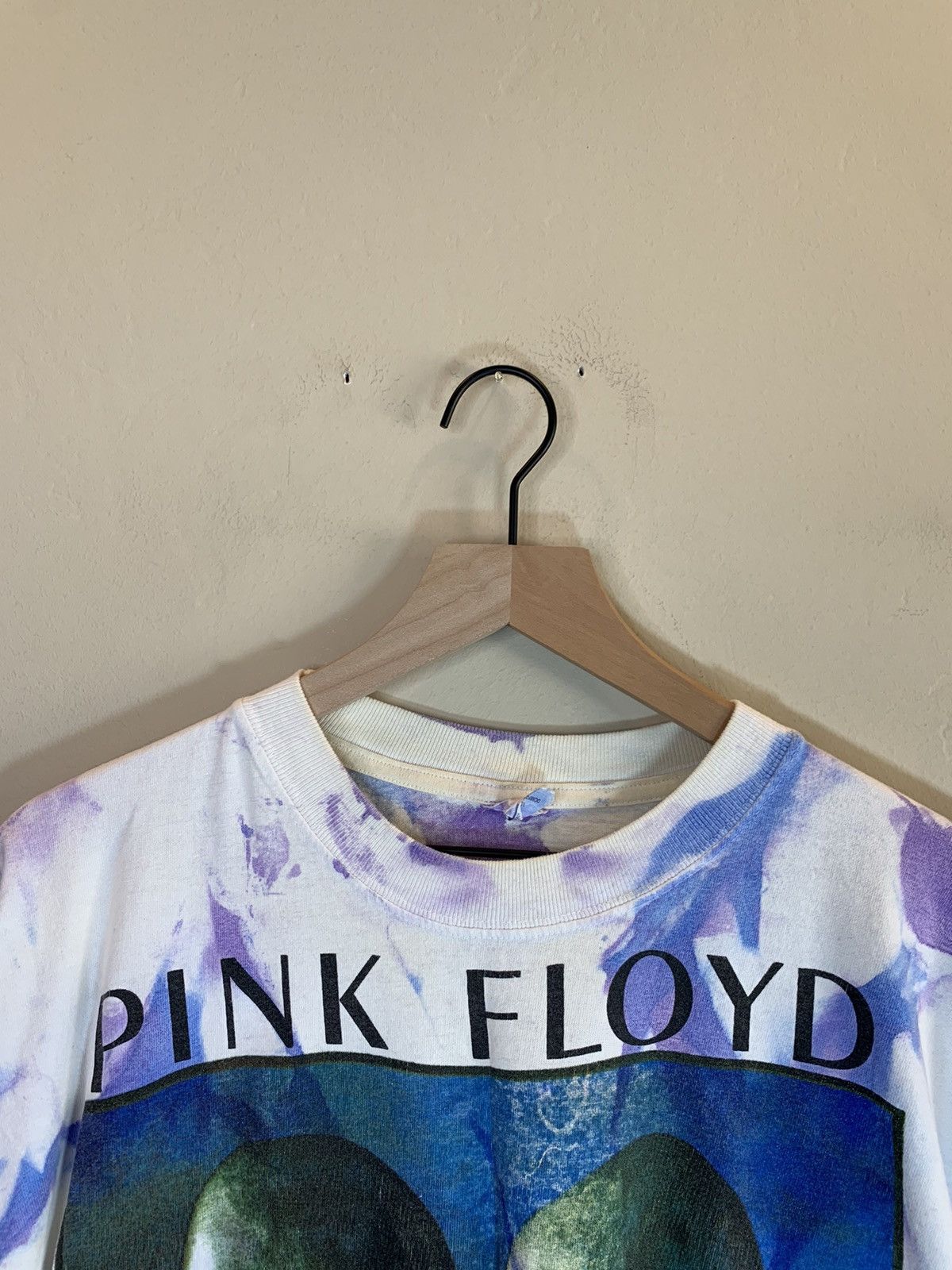 Band Tees × Pink Floyd × Vintage *RARE* Vintage 1994 Pink Floyd Division Bell Tour Art Shirt Size US XL / EU 56 / 4 - 7 Thumbnail