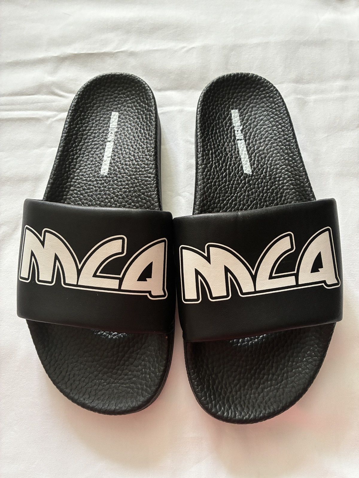 Alexander McQueen MCQ slides Size US 10 / IT 40 - 1 Thumbnail