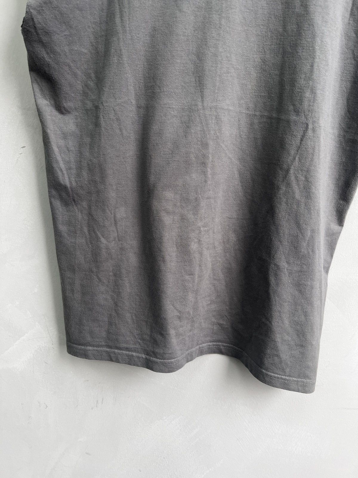 Other VINTAGE 2002 Kurt Cobain memorial tee tank top Size US M / EU 48-50 / 2 - 10 Thumbnail