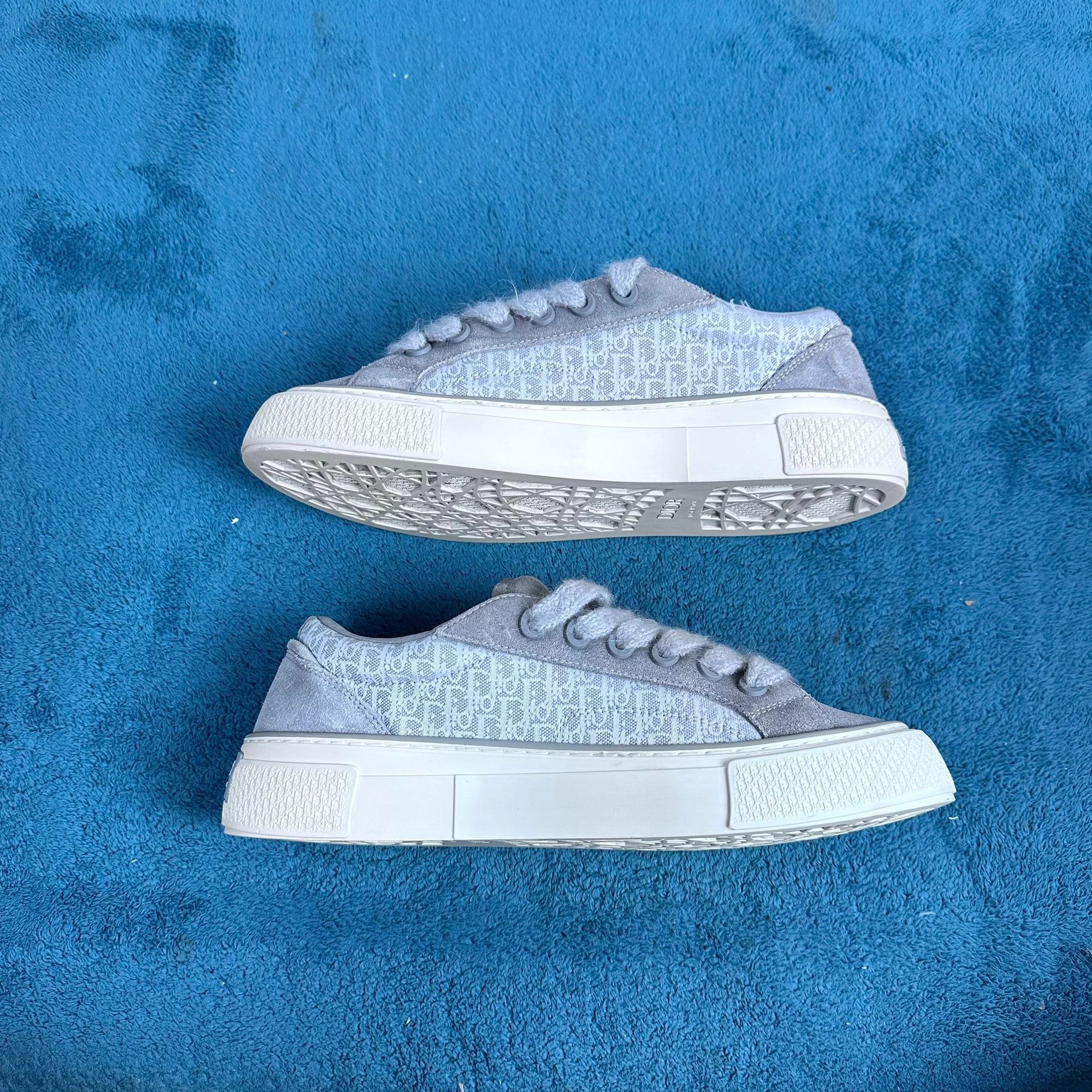 Dior Dior B33 Suede Low-Top Sneaker Gray 43 EU Size US 10 / EU 43 - 3 Thumbnail