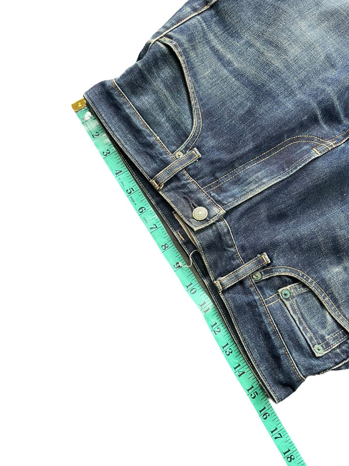 Japanese Brand × Uniqlo Uniqlo Faded Wash Denim Size US 31 - 8 Thumbnail