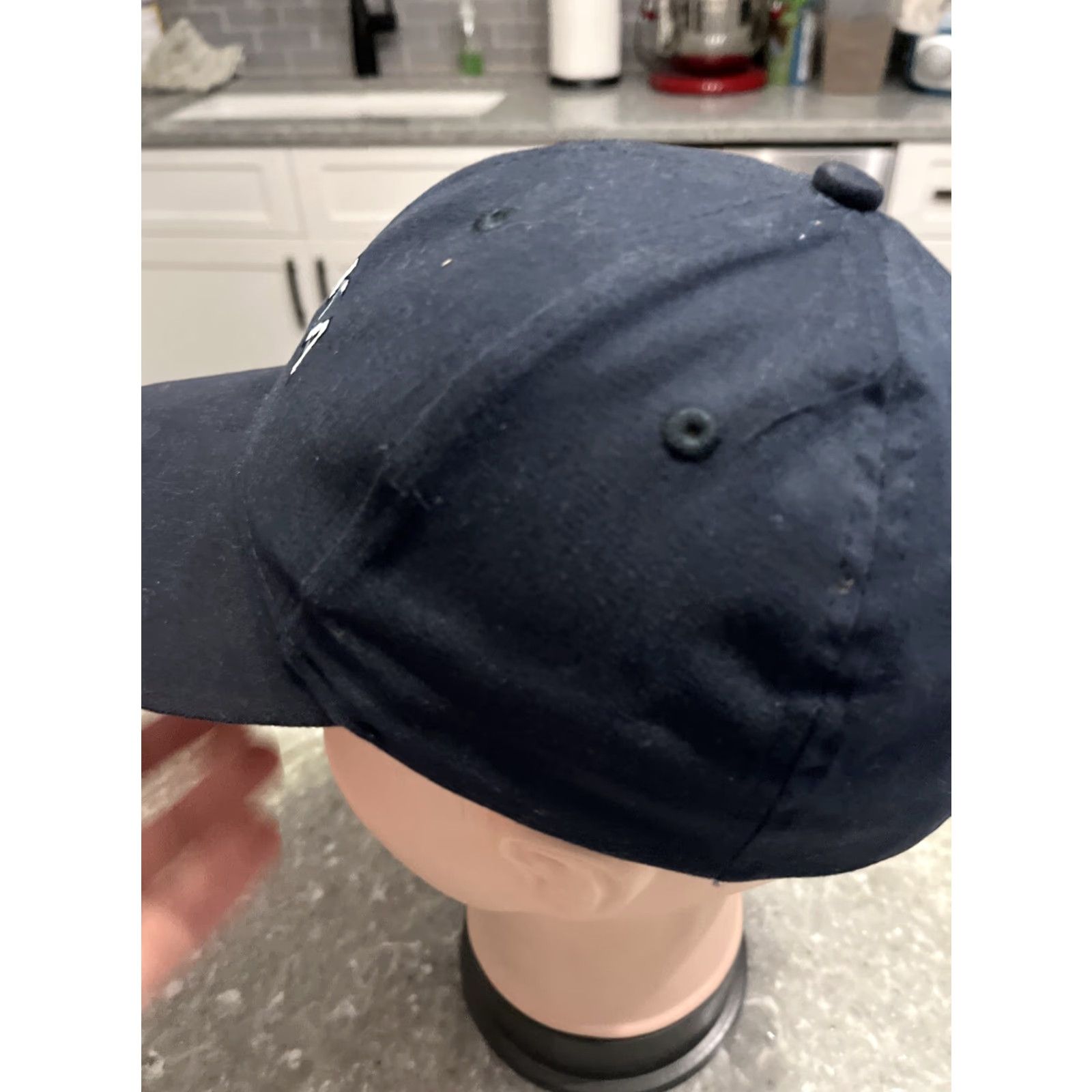 Vintage VINTAGE Artic Circle Enterprises Baseball Cap Blue Embroidered Polar Bears Adjustable Men Canvas Cotton Size ONE SIZE - 3 Thumbnail